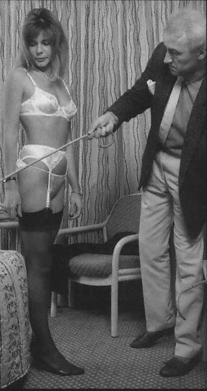 15P Motel Spank