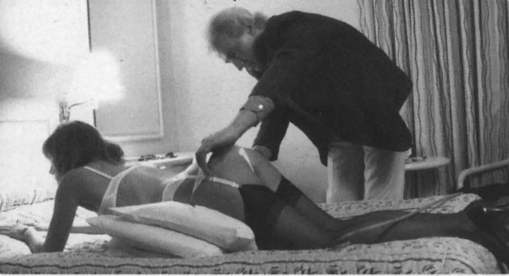 15P Motel Spank