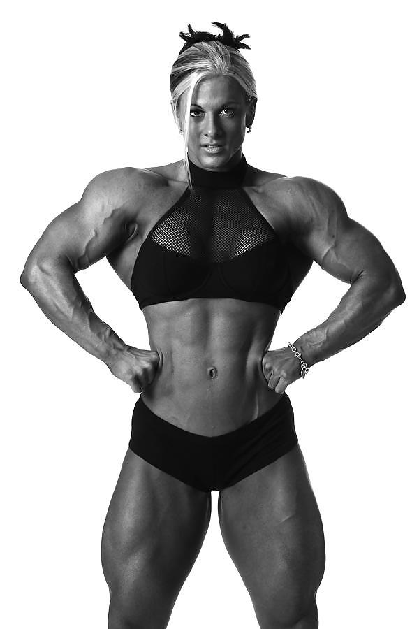25P Sexy Female Muscle 4
