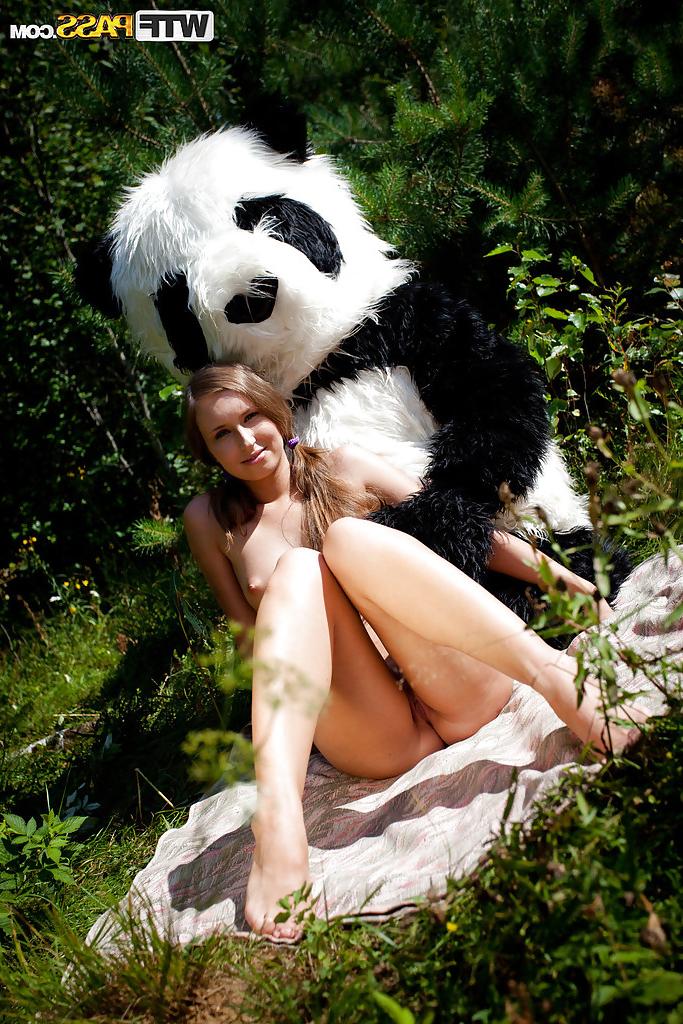 16P Kinky teen hottie gets her shaved cunt stretched by a big fake cock outdoor