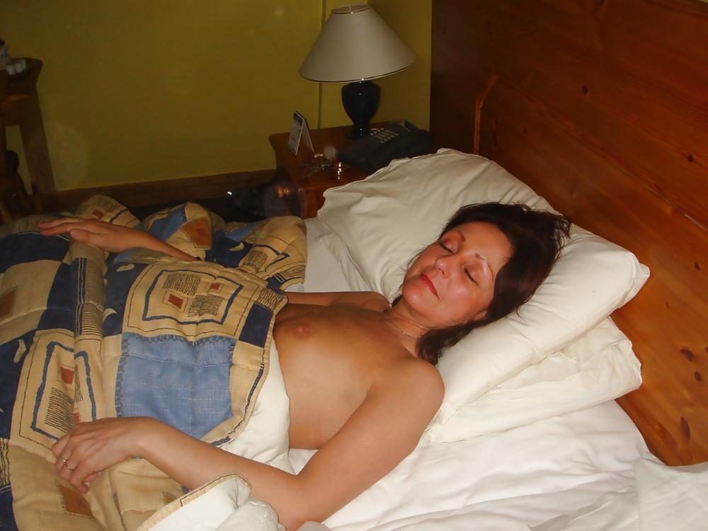 25P Josie-Wonderful Hairy Goddess