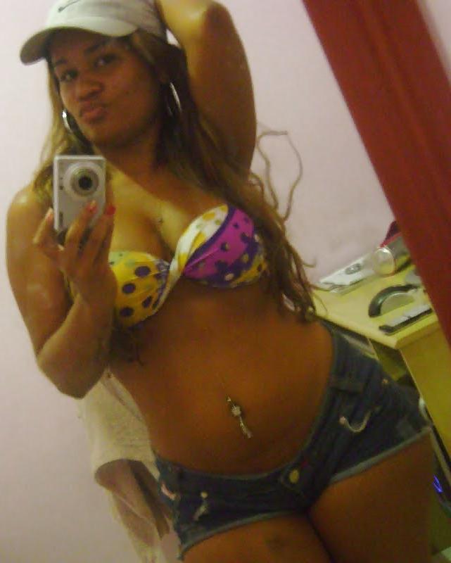 25P Hot Brazilian Bitch - Bruniela 