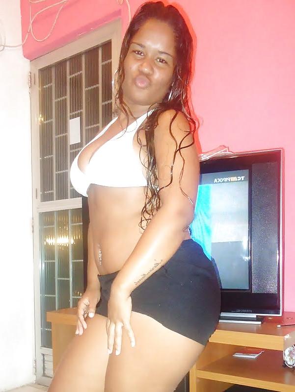 25P Hot Brazilian Bitch - Bruniela 