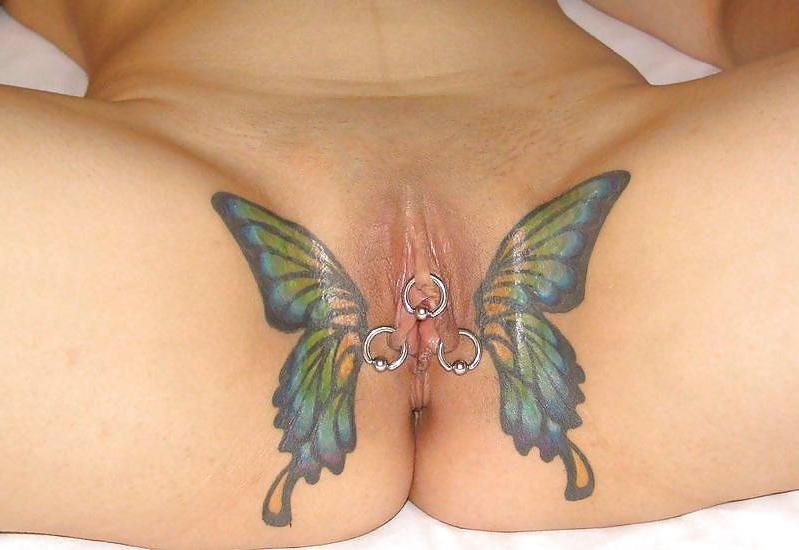 25P Moshe Loves Pussy Art