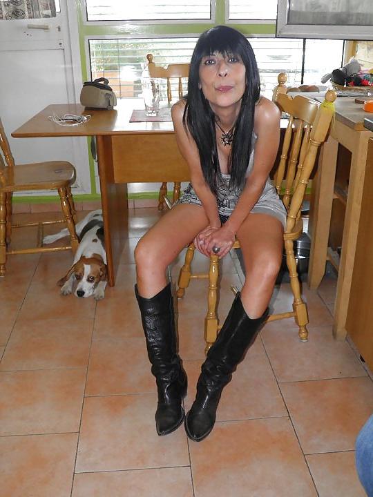 25P Bitch Milf 43yo