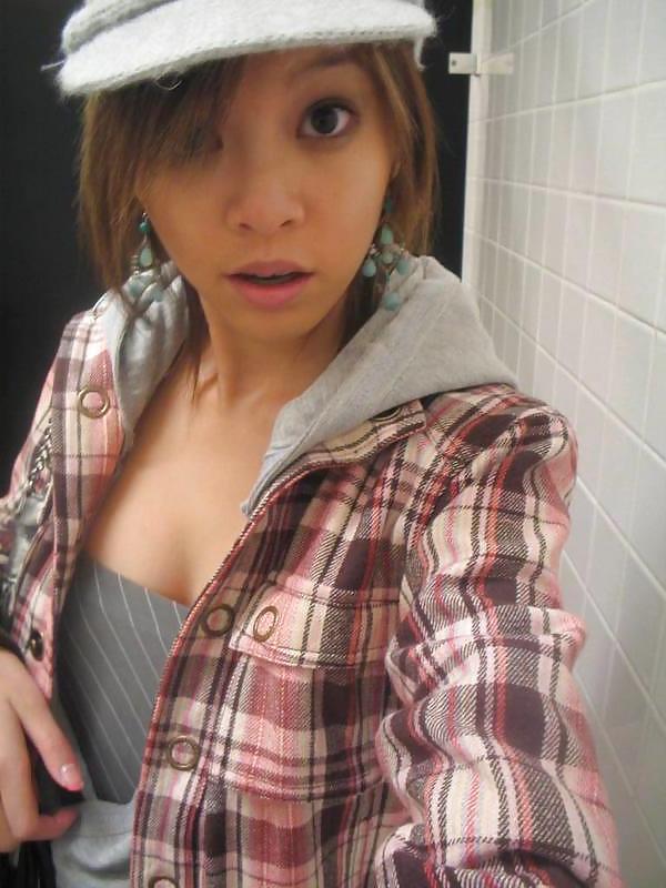 25P Sweet cute teen (non porn)