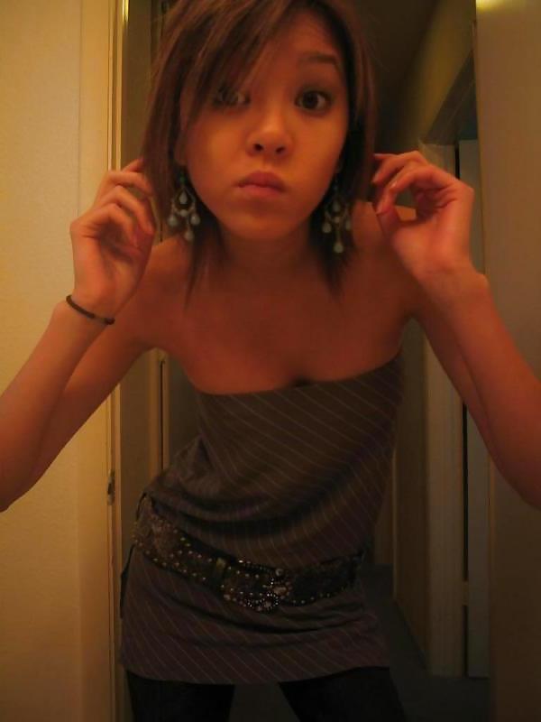 25P Sweet cute teen (non porn)