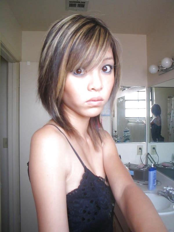 25P Sweet cute teen (non porn)