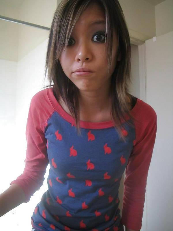 25P Sweet cute teen (non porn)