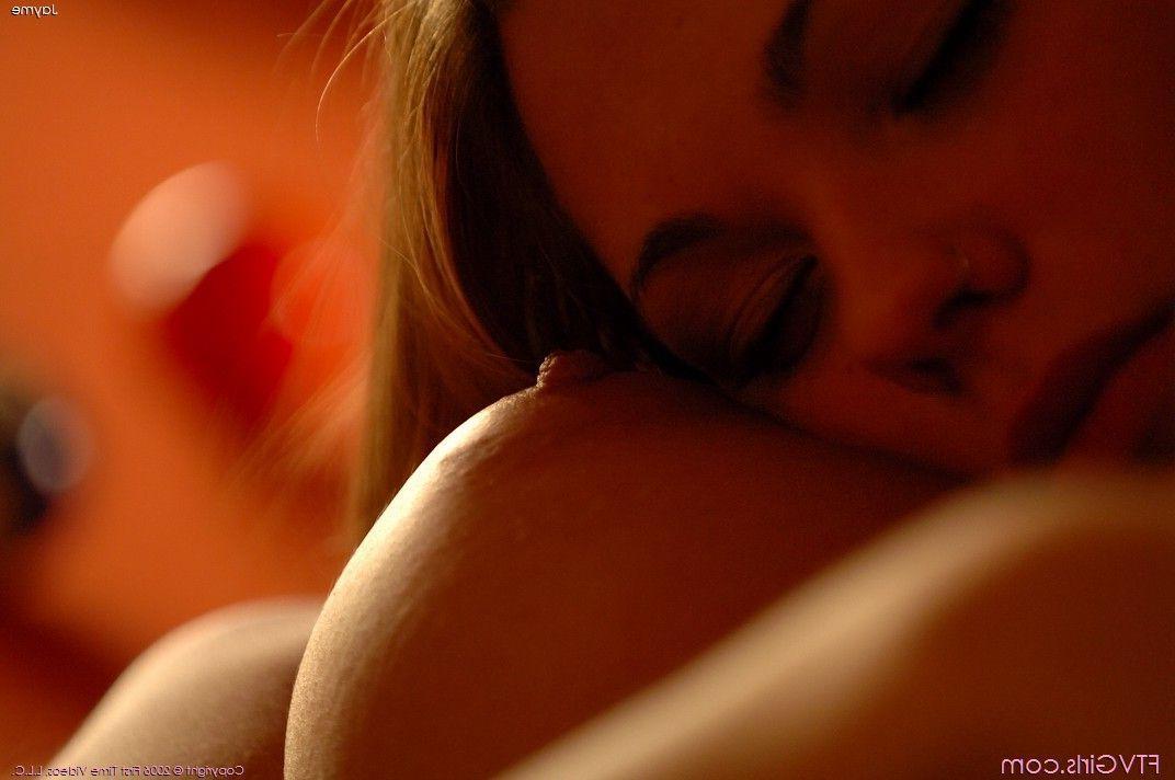 20P Pictures of Jayme Langford and Alison Angel playing some kinky pool