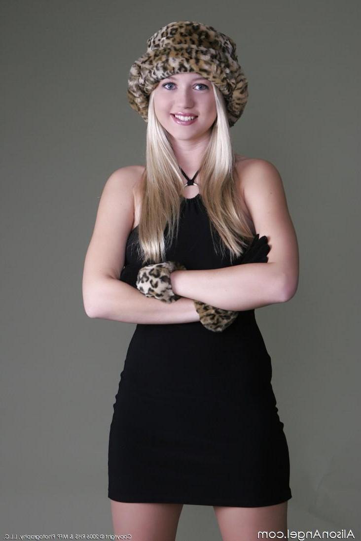 20P Pictures of teen babe Alison Angel wearing only hats and gloves