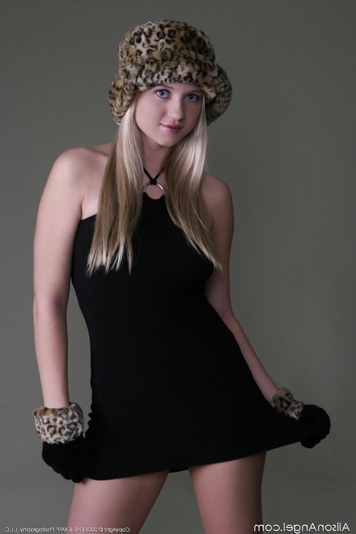 20P Pictures of teen babe Alison Angel wearing only hats and gloves