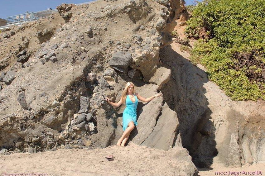 16P Alison Angel getting naughty in public