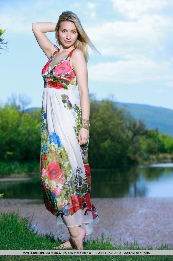 18P Blonde teen Amaly gives you her gorgeous nude body in "Cosafa"