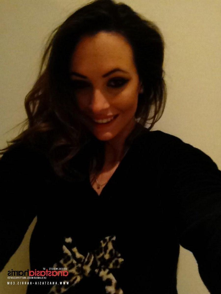 12P Anastasia Harris strips from her cute animal print outfit at home