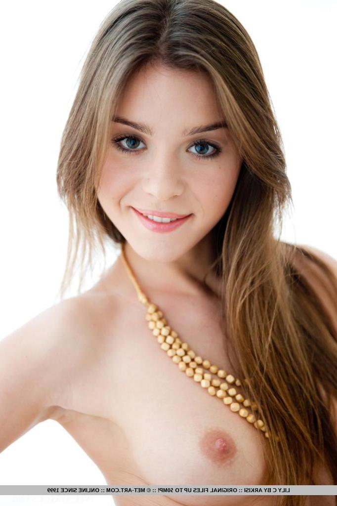 17P Beautiful teen model Lily C displays her gorgeous nude body