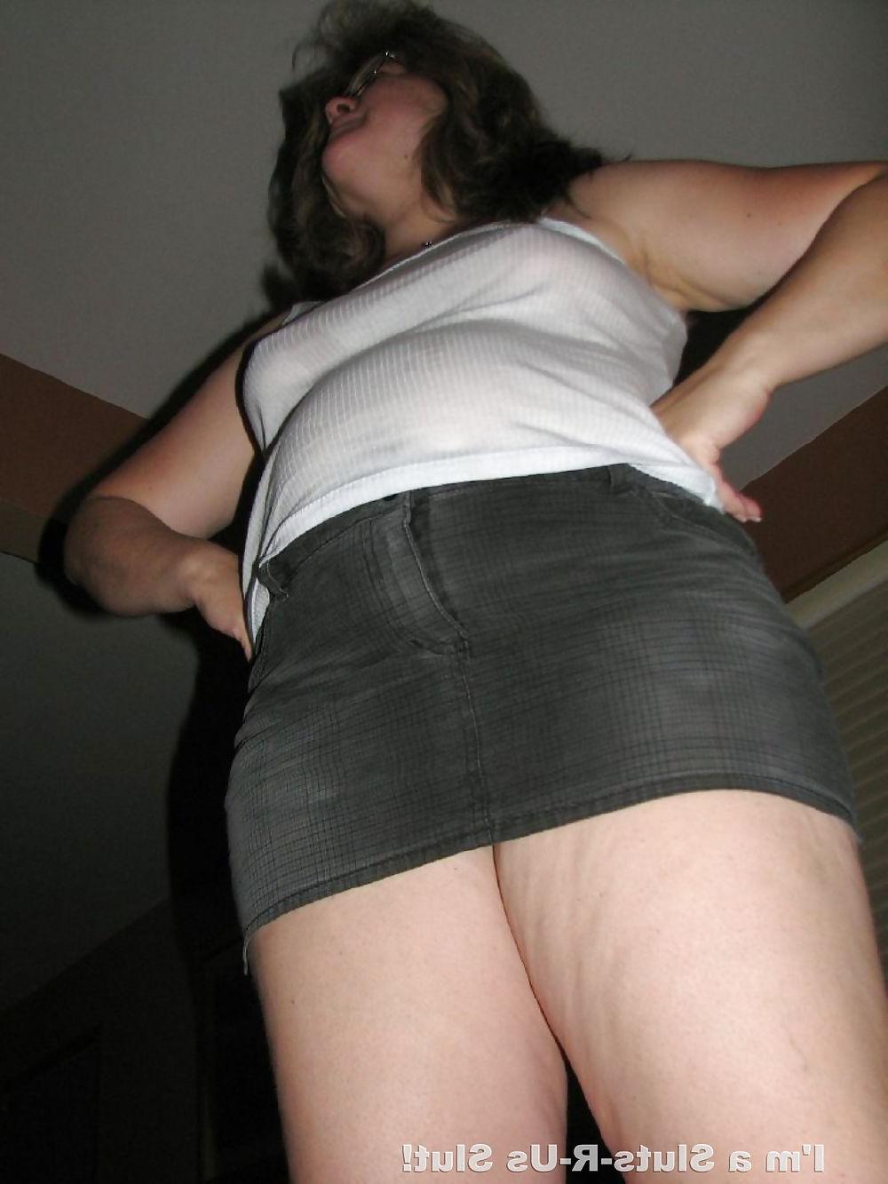 12P Slut Mom - Street Walker