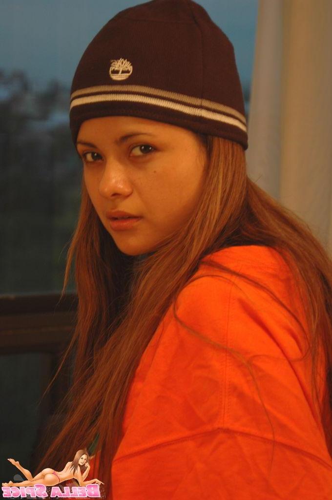 20P Pictures of Bella Spice showing you her tits and ass