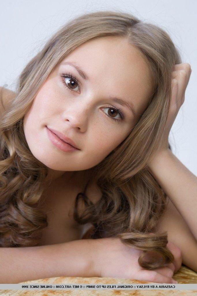 18P Pictures of Ceasaria A giving you her pussy