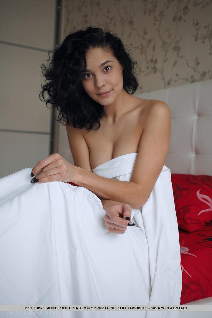 18P Brunette hottie Callista B gives you her tight pussy in "Vamono"