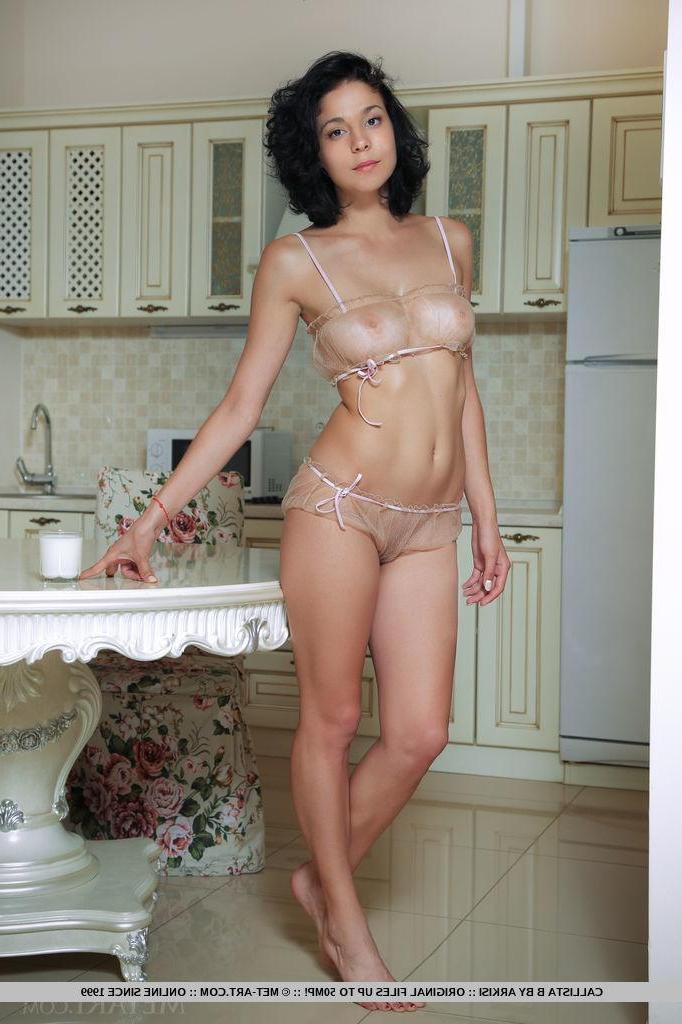 18P Pretty girl Callista B strips completely naked for you in "Torteni"