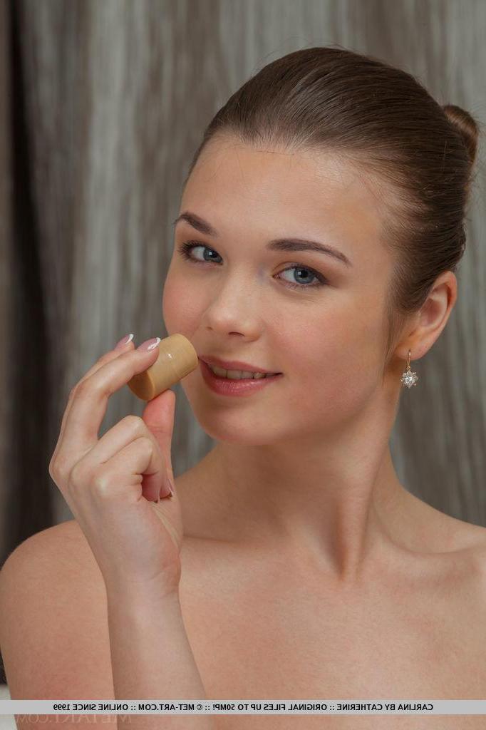 18P Brunette teen Carlina gets naked and oils up her hot body in "Qinue"