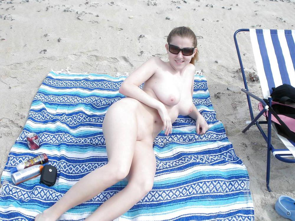 25P Playas Bikinis Topless Fotos 8