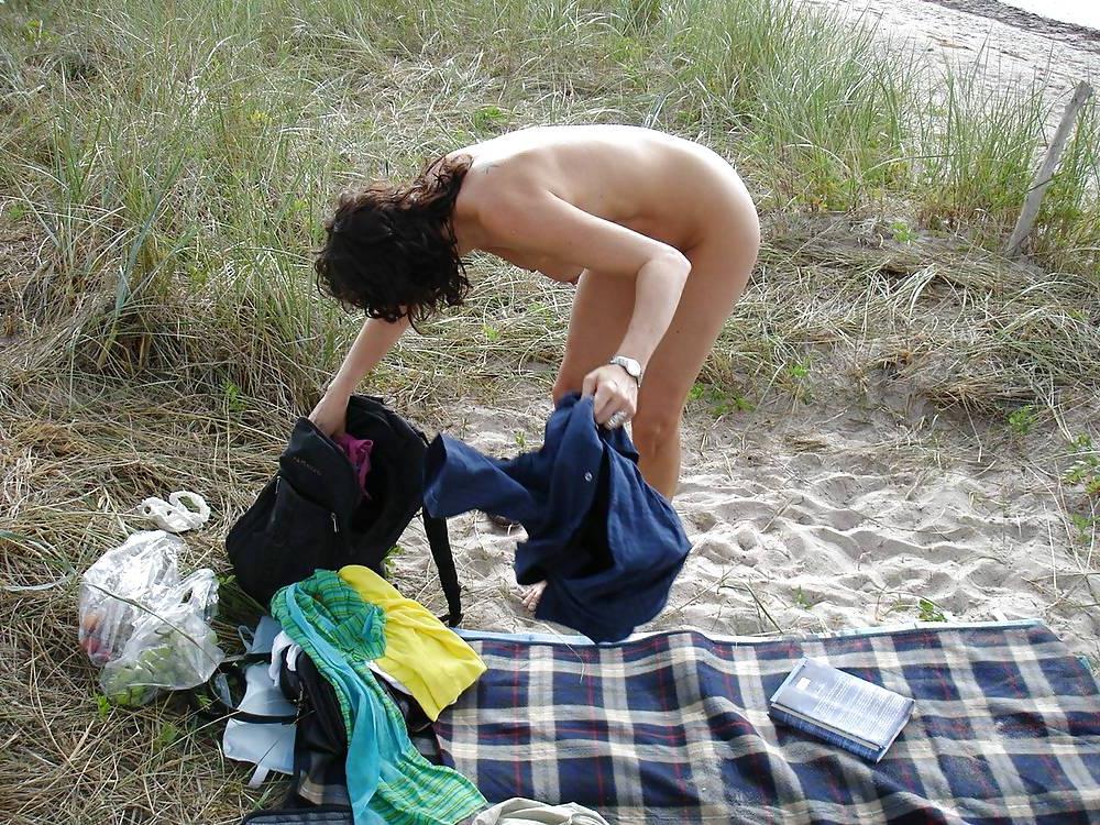 25P Playas Bikinis Topless Fotos 9