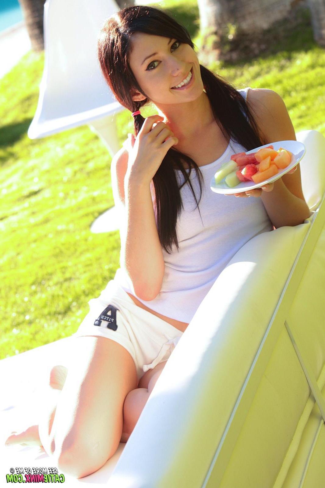 15P A summertime display of Catie Minx's sweet and juicy summer fruit