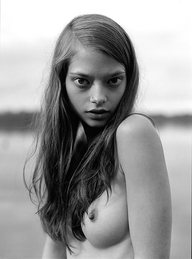 25P Ryonin 22 yo model