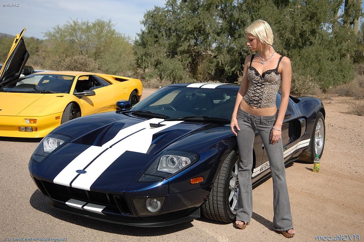 20P Pictures of Christine Alexis exposing her fun parts in public
