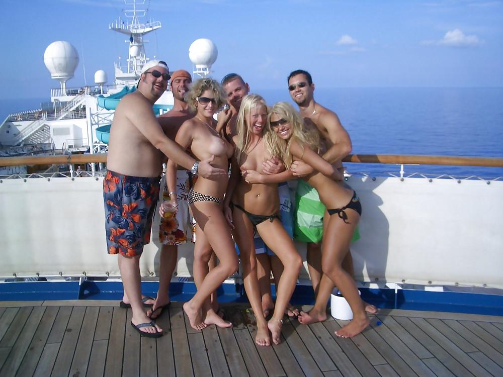 25P Hot Nasty MILFs
