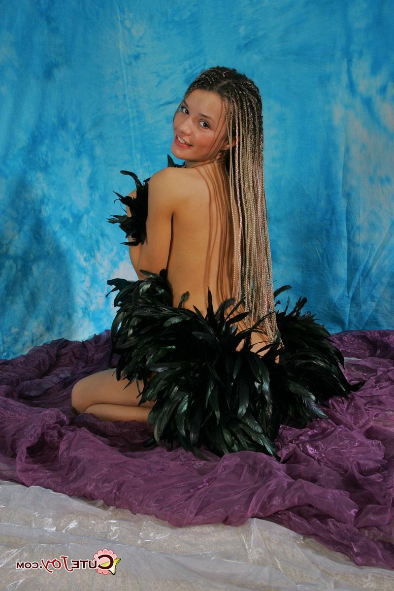 15P Pictures of Cute Joy haunting you on halloween