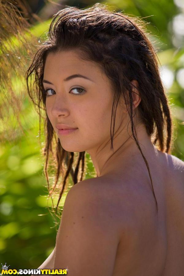 20P Daisy Summers and Keisha Grey get horny in the pool and decide to go down on each other