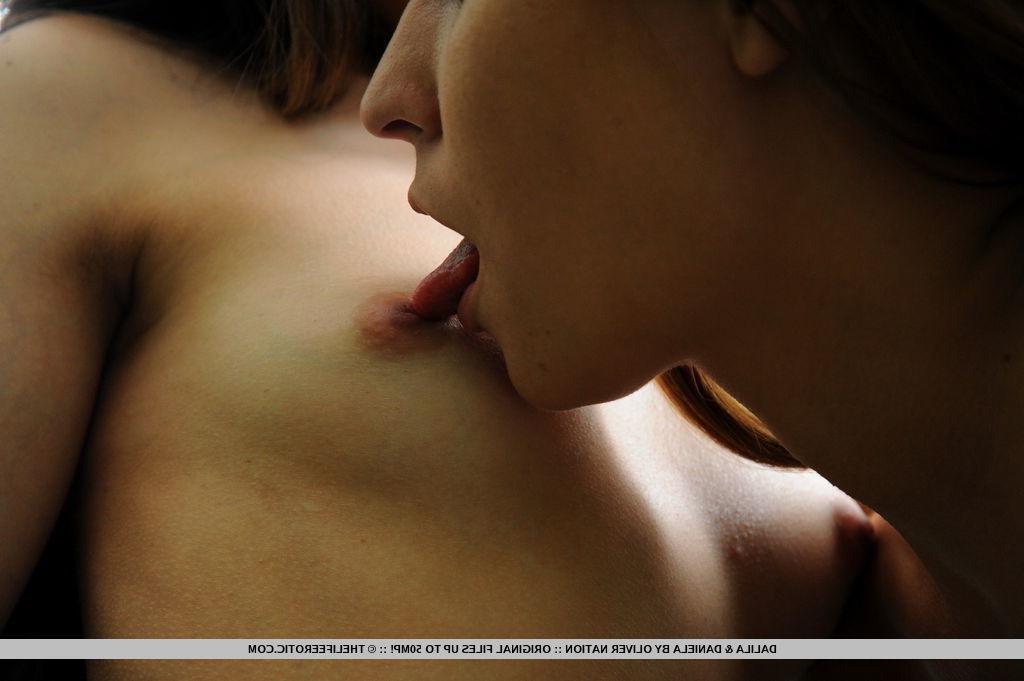 16P Daniela and Dalila make out and play with each other's bushes