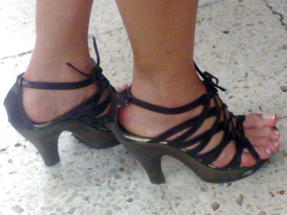 24P Sexy Latina Feet