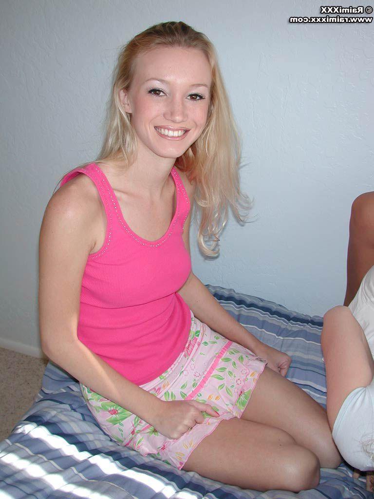 19P Pictures of teen girl XXX Raimi getting freaky with her girlfriends