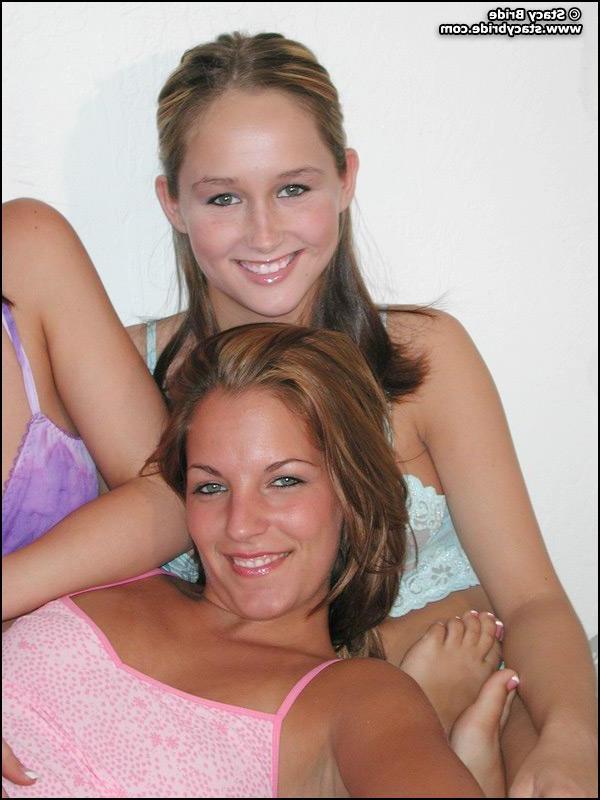 20P Pictures of six hot teen coeds getting naked together