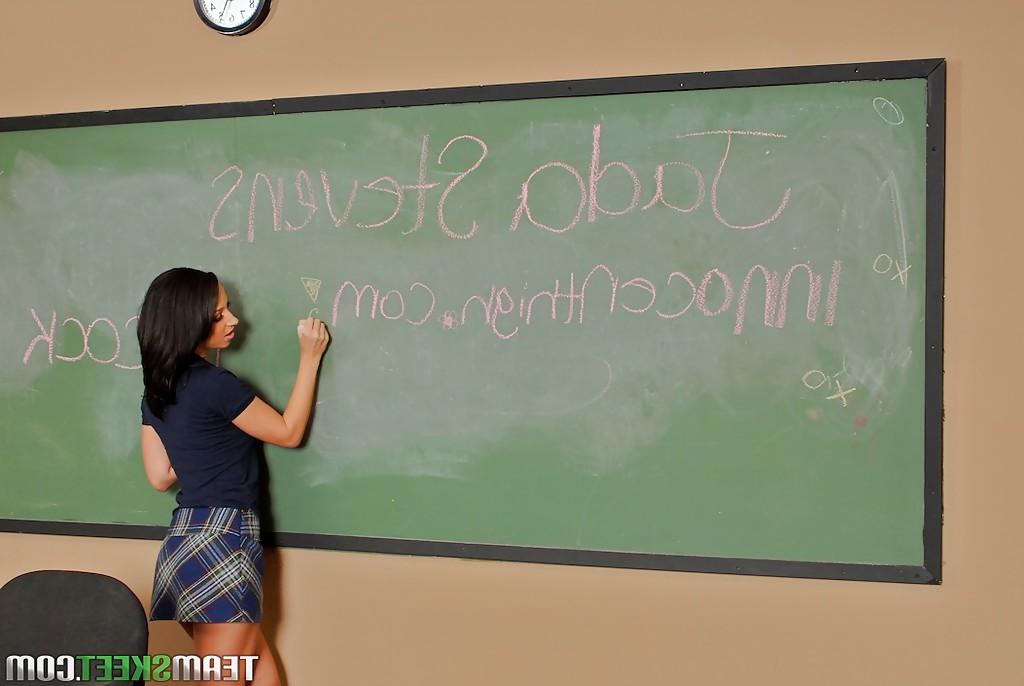 16P Nasty schoolgirl Jada Stevens showing her forms and fingering on the table
