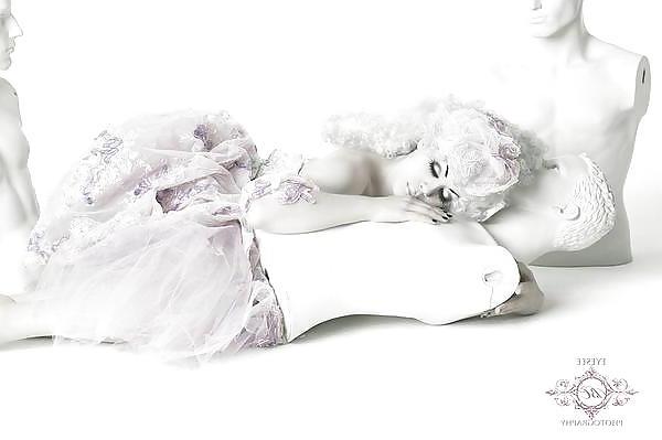 25P Gerrrman Model Ophelia Overdose (1)