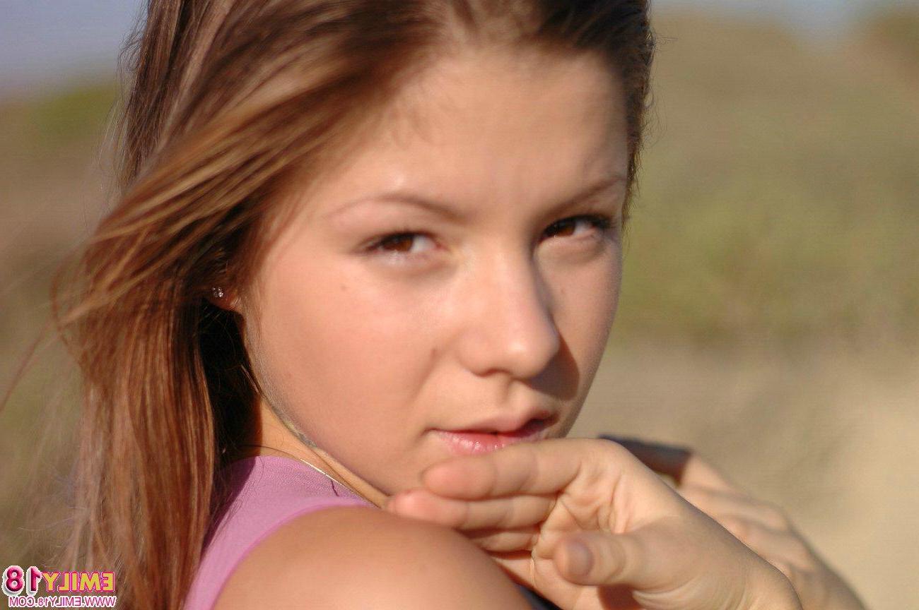 15P Cute model Emily 18 has some naughty fun on the beach