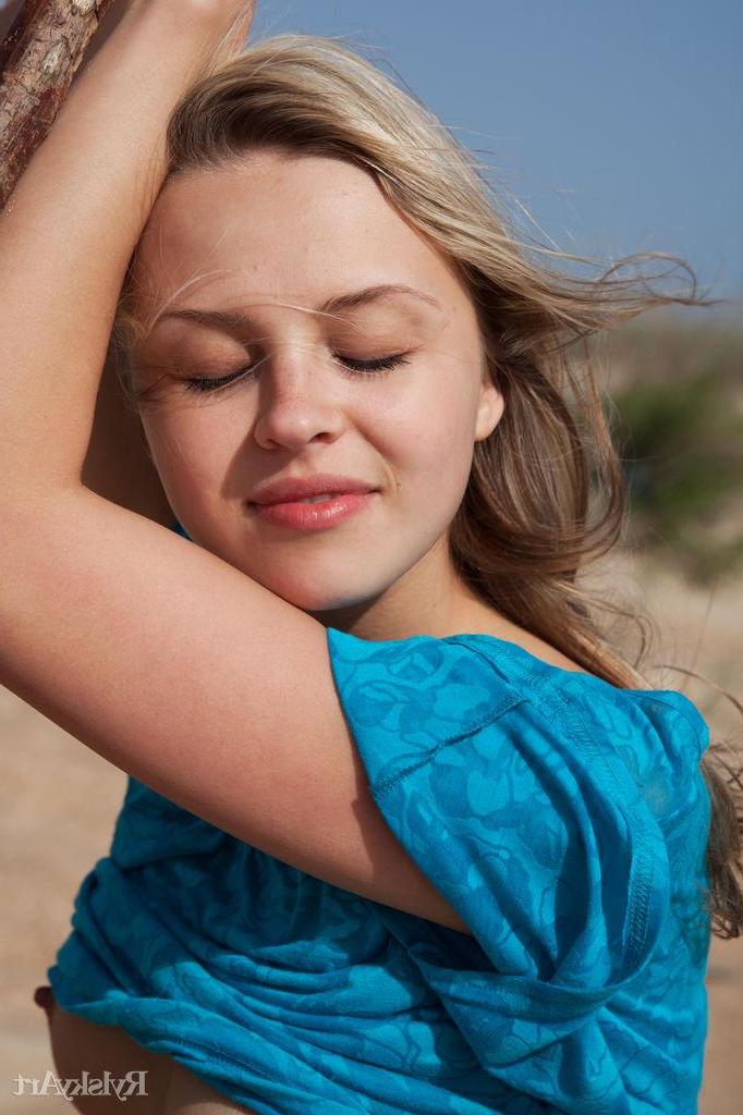 16P Blonde teen Gina D spreads her legs for you on the beach