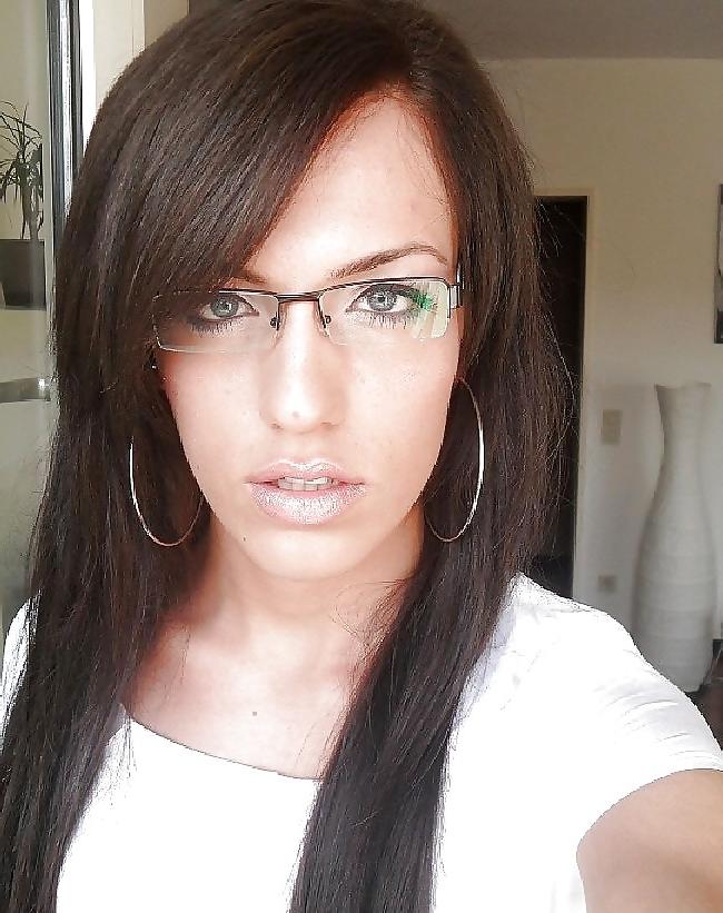 10P Shemale Goddess