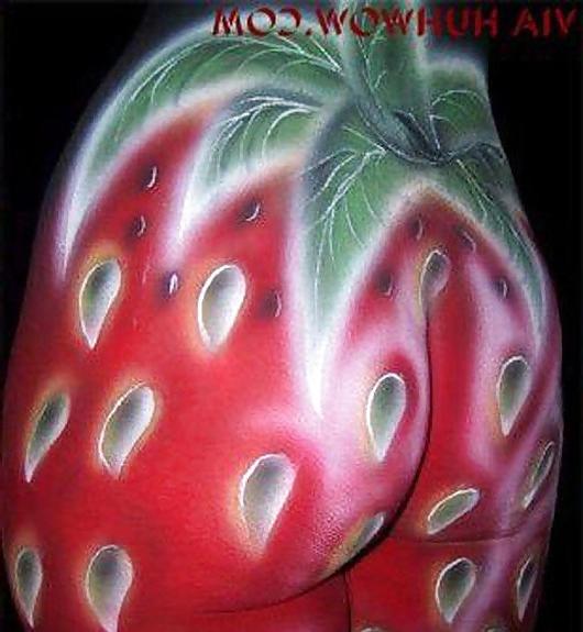 25P Amazing Sexy Body Art and Body Painting