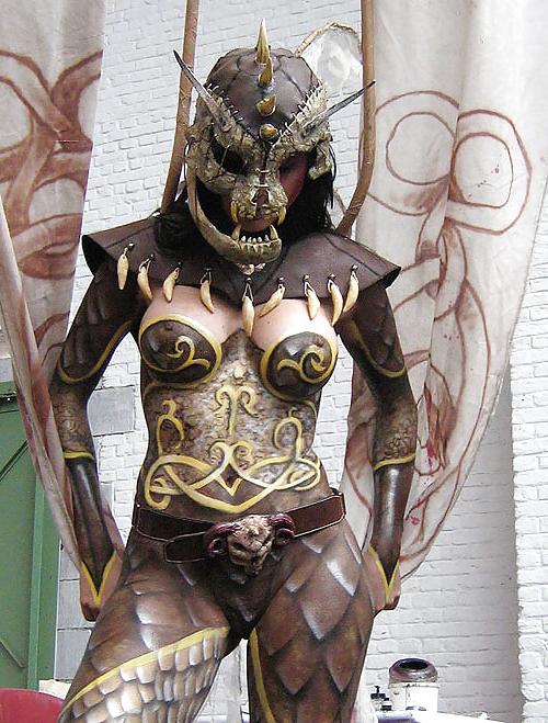 25P Amazing Sexy Body Art and Body Painting