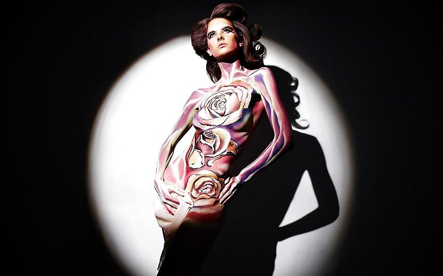 25P BODY ART 01