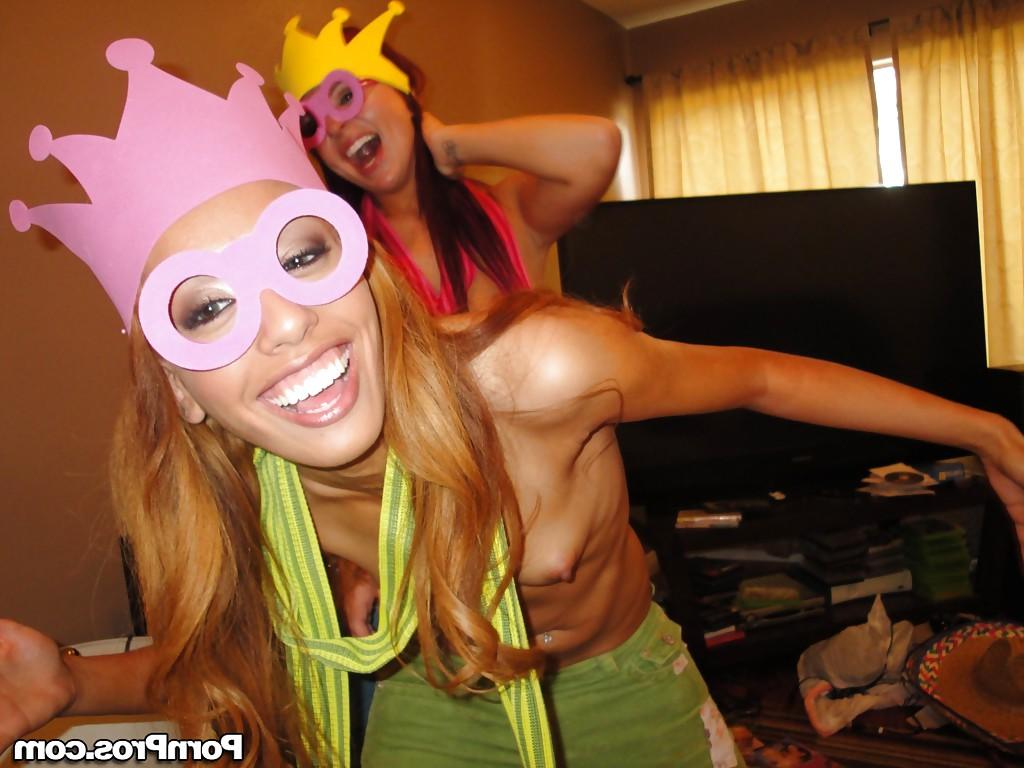 16P Lesbian Latina Madelyn Monroe and her friend Chole Starr play naked games