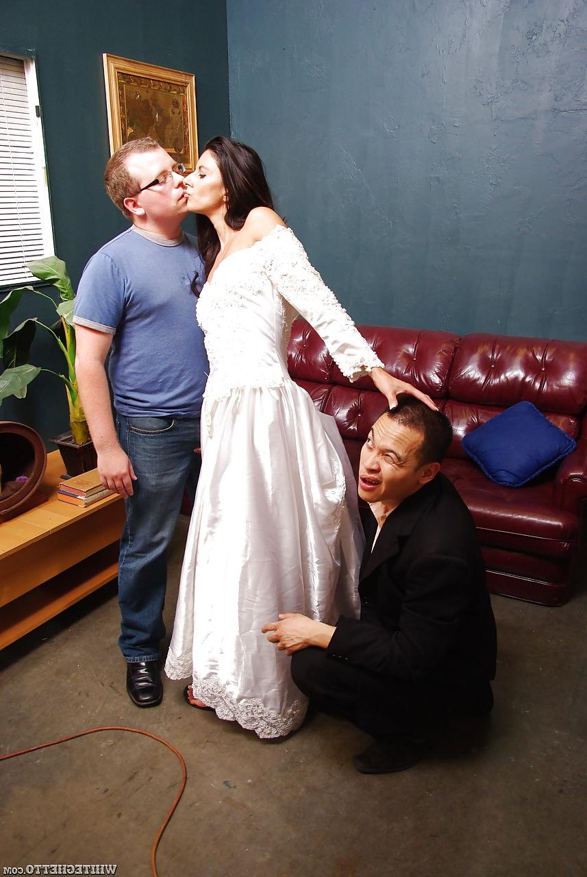 15P Non nude bride Nikki Daniels flashing upskirt panties in wedding dress