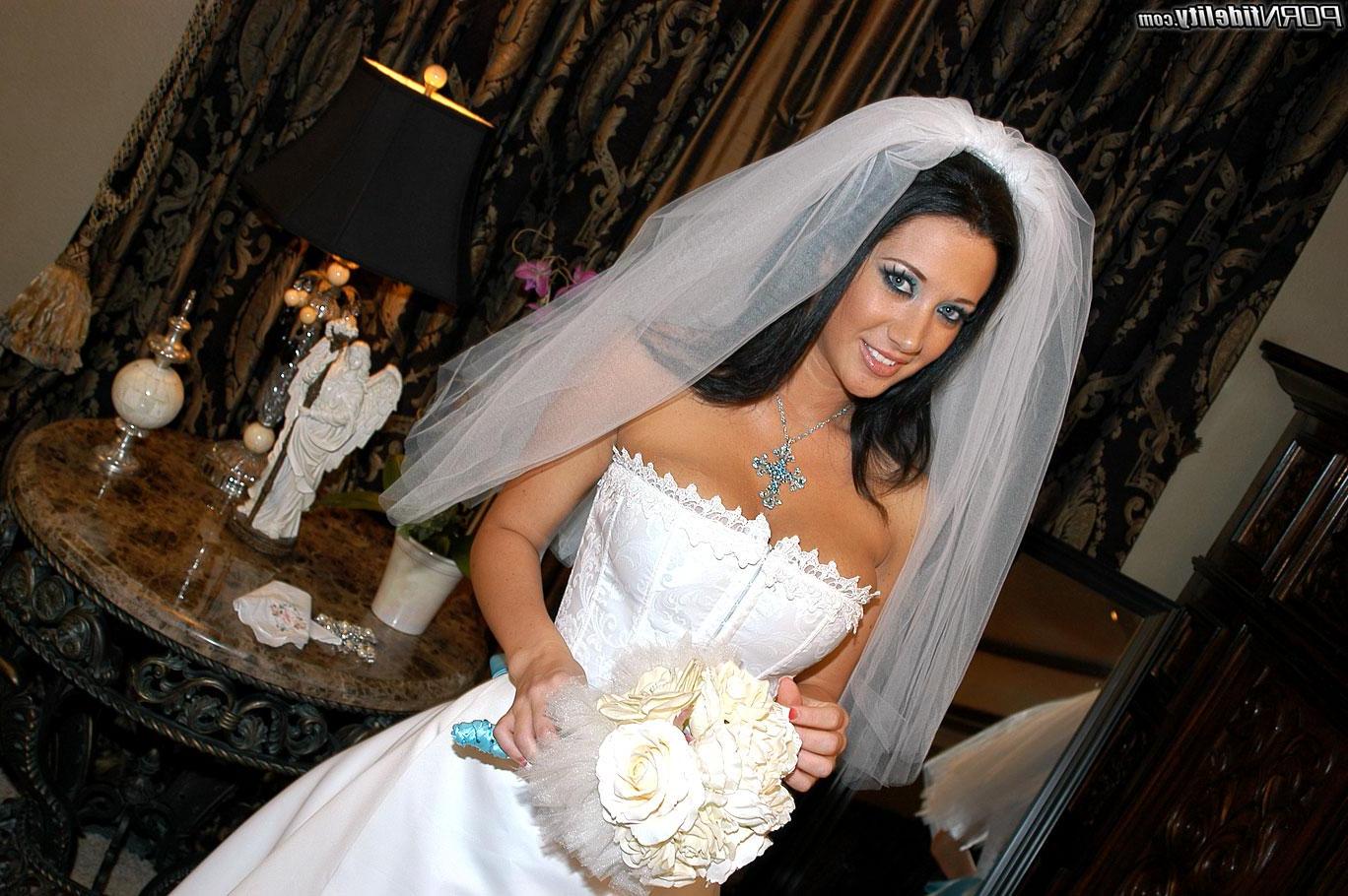 16P Busty bride Jayden Jaymes fucks the best man on her wedding day