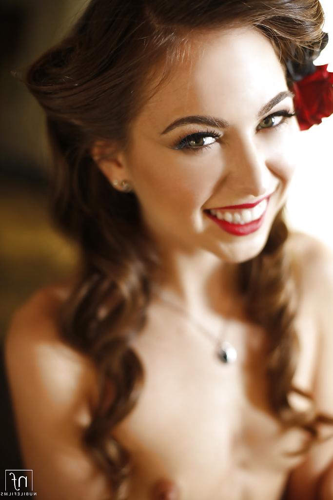 16P Teen babe Riley Reid freeing tiny boobs from lingerie in high heels